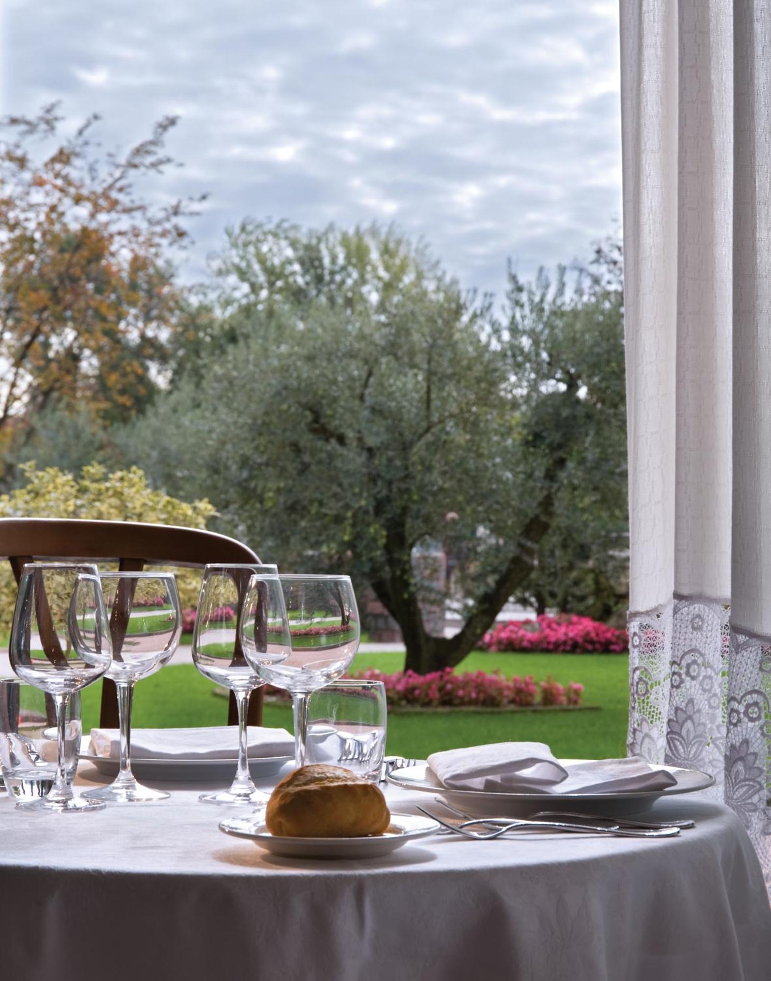 Atlantic Terme Natural Spa & Hotel Abano Terme Exterior photo